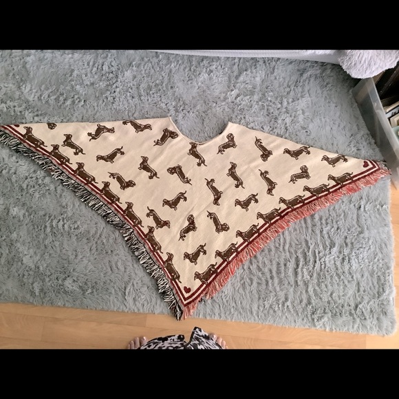 Thick Dachshund poncho! - Picture 2 of 4